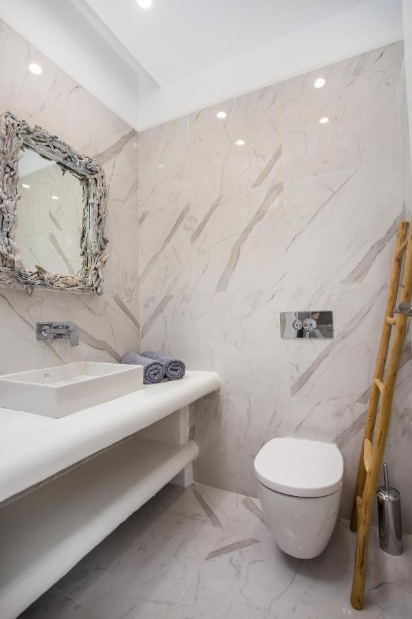 Ammos Luxury Suites ファリラキ エクステリア 写真